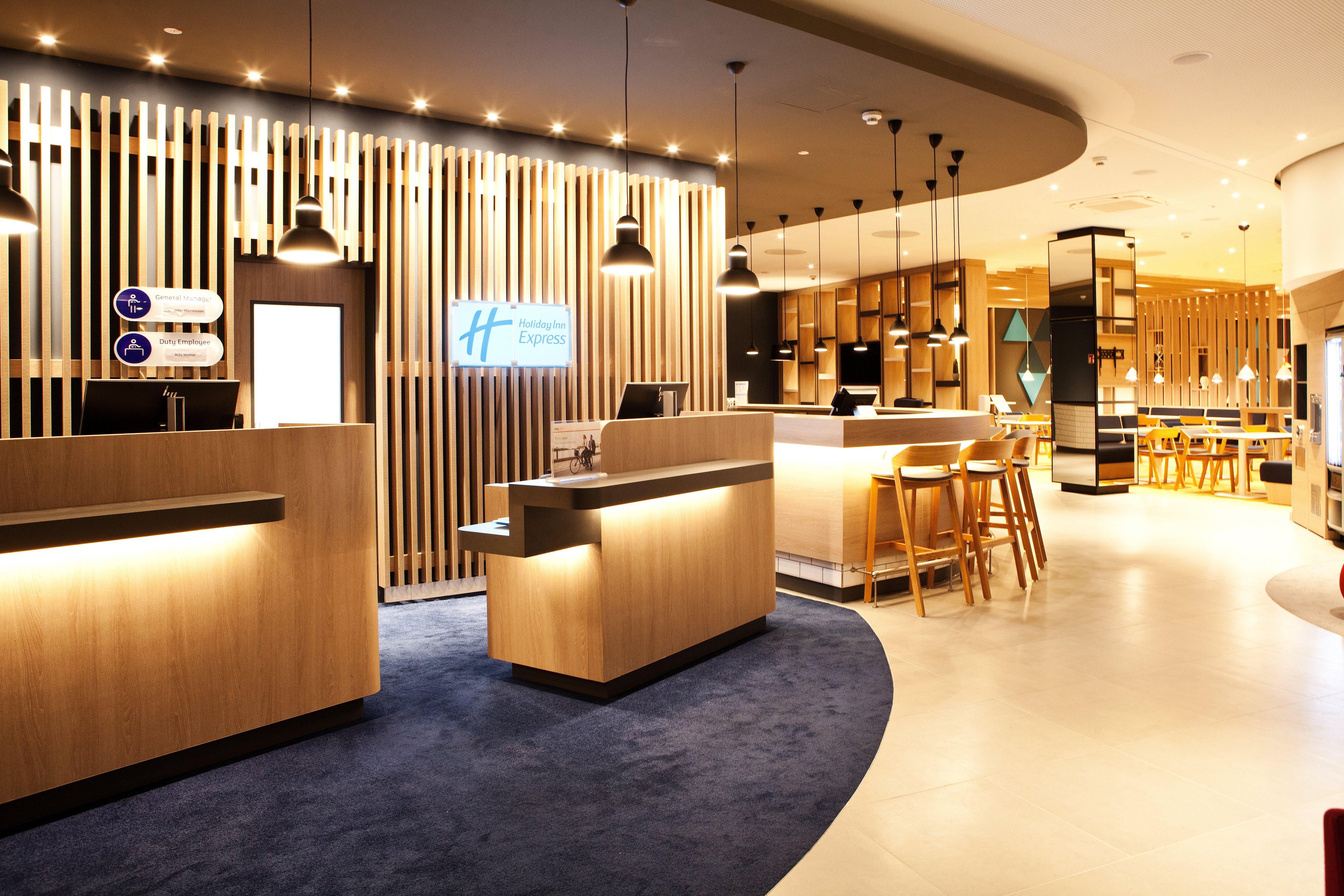 Holiday Inn Express - Goeppingen By Ihg Exteriér fotografie